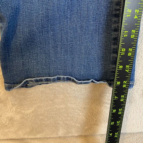 Signature By Levi Womans Jeans 18M 34x32 Mid-Rise Bootcut Hem Frayed - Picture 3 of 14